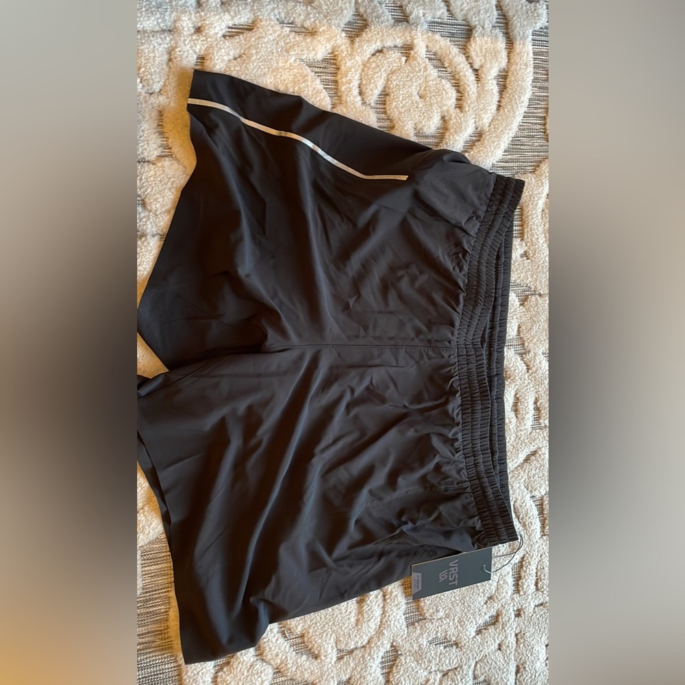 Mens XL 7” Inseam Black Running Shorts